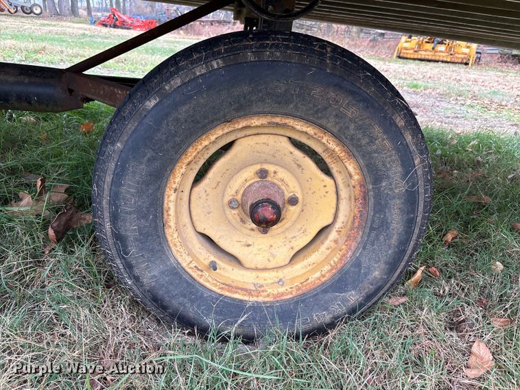 image for item DT4597 Approximately 95 pieces of irrigation pipe