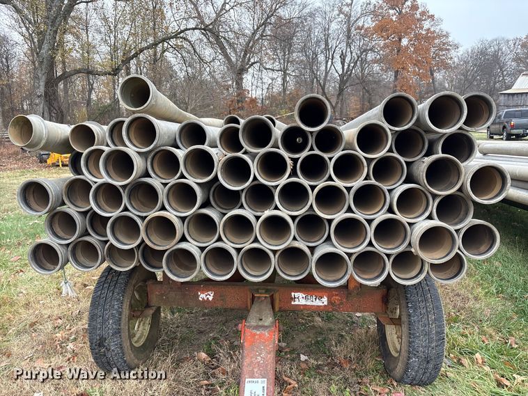 image for item DT4597 Approximately 95 pieces of irrigation pipe