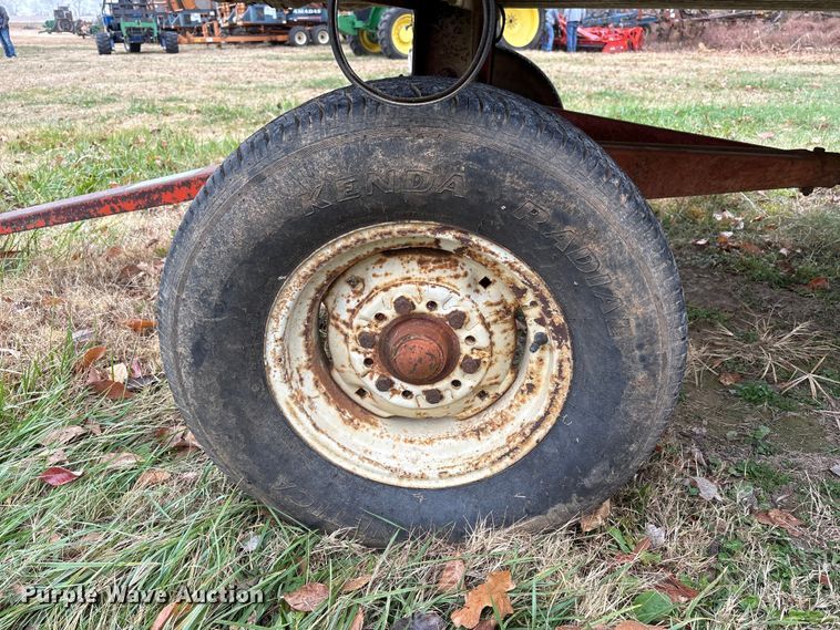 image for item DT4597 Approximately 95 pieces of irrigation pipe