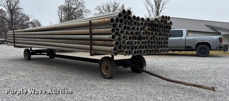 image for item DT4598 Approximately 140 pieces of irrigation pipe