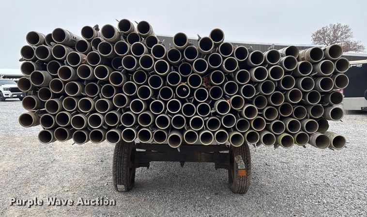 image for item DT4598 Approximately 140 pieces of irrigation pipe