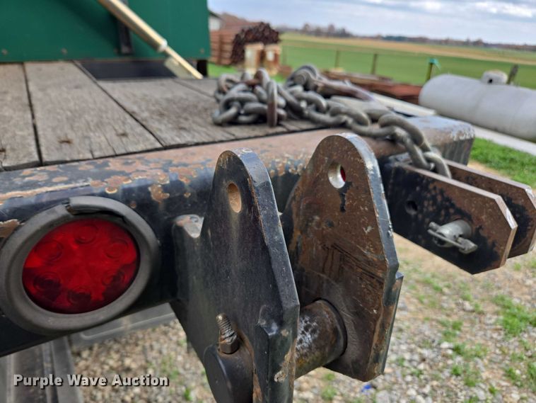 image for item DT4606 Wade WHT48FT side curtain trailer