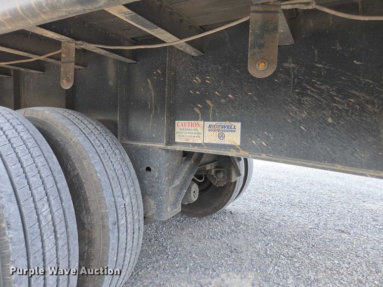 image for item DT4607 2019 Wade WHT45FT side curtain trailer