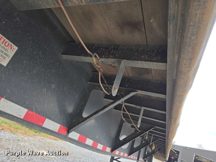 image for item DT4608 2022 Wade WHT45FT side curtain trailer