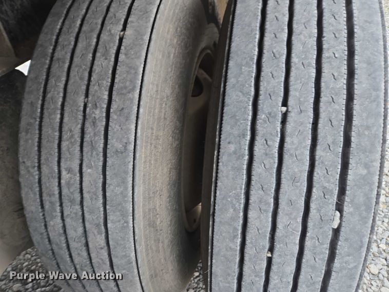 image for item DT4608 2022 Wade WHT45FT side curtain trailer