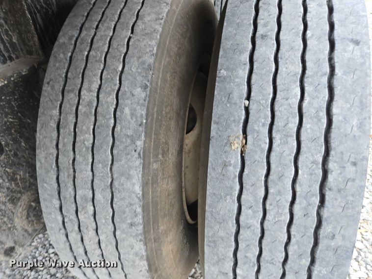 image for item DT4608 2022 Wade WHT45FT side curtain trailer