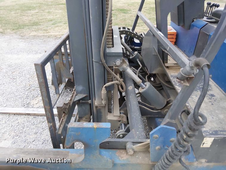 image for item DT4615 2005 Princeton PBX forklift