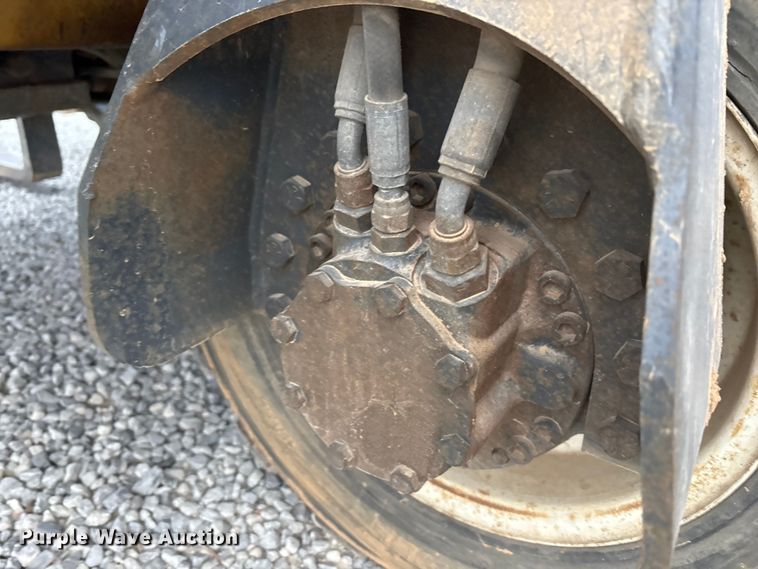 image for item DT4616 2004 Princeton PB50 forklift