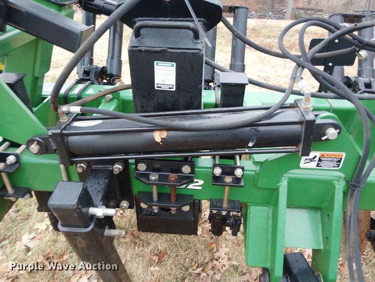 image for item DT4620 Unverferth in-line ripper