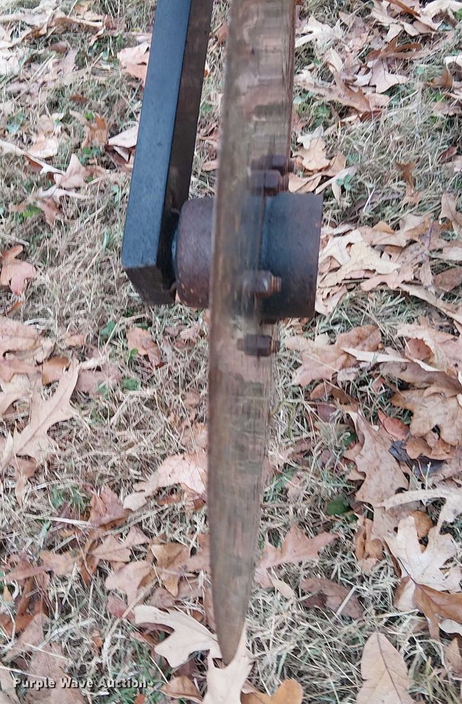 image for item DT4620 Unverferth in-line ripper