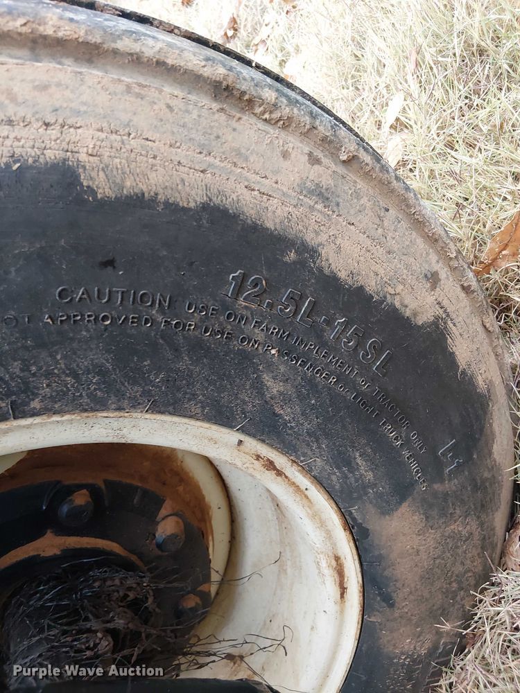 image for item DT4620 Unverferth in-line ripper