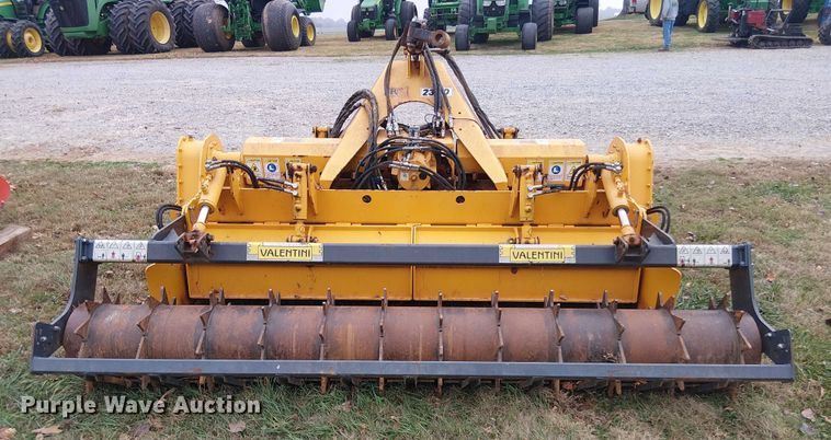 image for item DT4622 2020 Valentini 2300 rock crusher