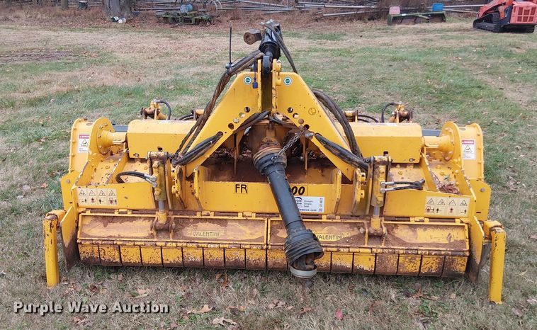 image for item DT4622 2020 Valentini 2300 rock crusher