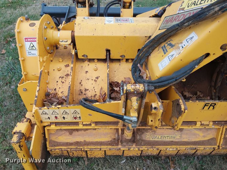 image for item DT4622 2020 Valentini 2300 rock crusher