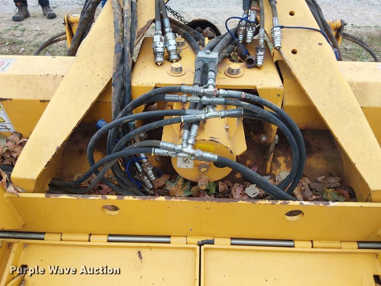 image for item DT4622 2020 Valentini 2300 rock crusher