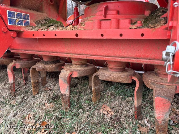 image for item DT4625 Kuhn HR4530 power harrow