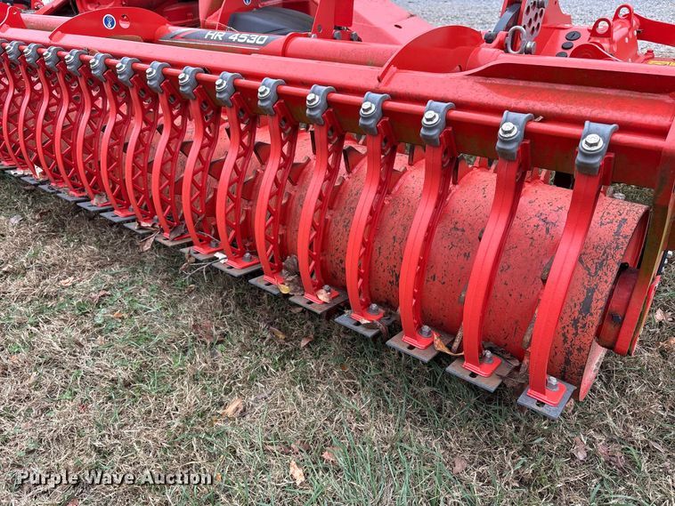 image for item DT4625 Kuhn HR4530 power harrow