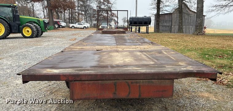 image for item DT4626 Hay bale trailer