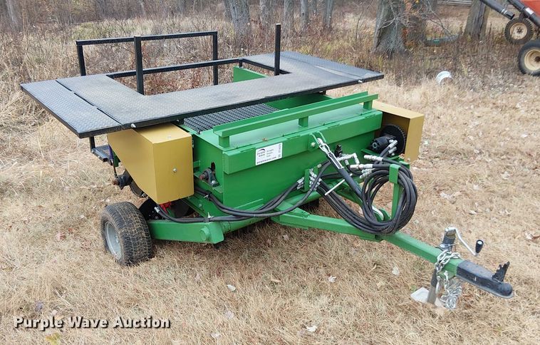 image for item DT4629 2023 Spriggers Choice sod-to-sprigs planter