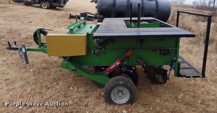 image for item DT4629 2023 Spriggers Choice sod-to-sprigs planter