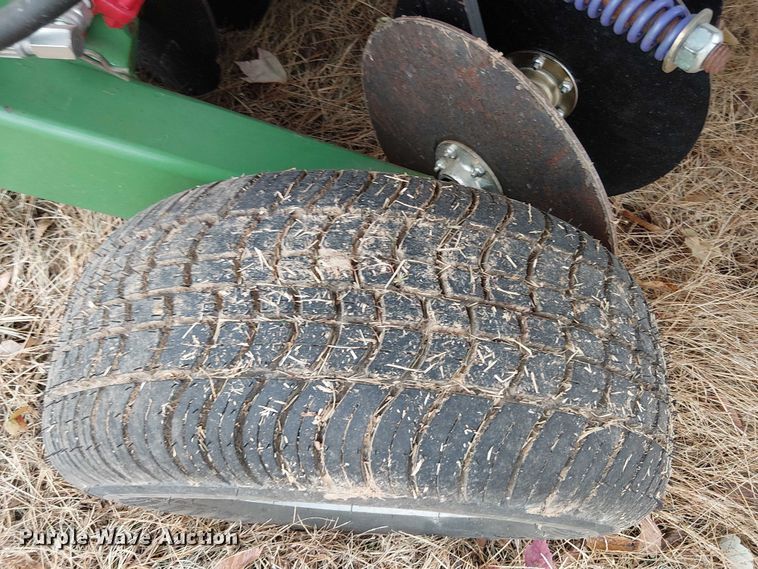 image for item DT4629 2023 Spriggers Choice sod-to-sprigs planter