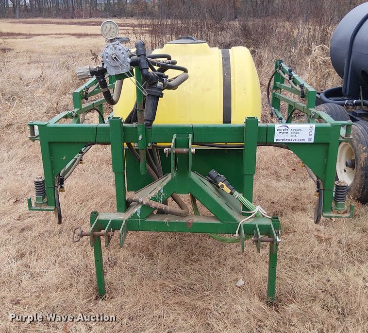 image for item DT4632 F/S MFG three point sprayer