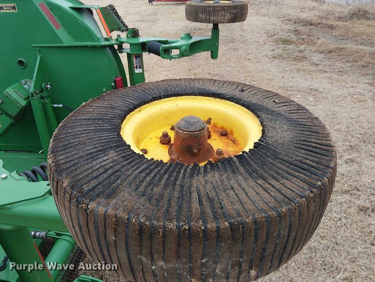 image for item DT4634 2018 John Deere HX15 batwing rotary mower