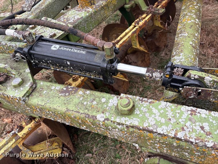 image for item DT4637 14'  tandem disk