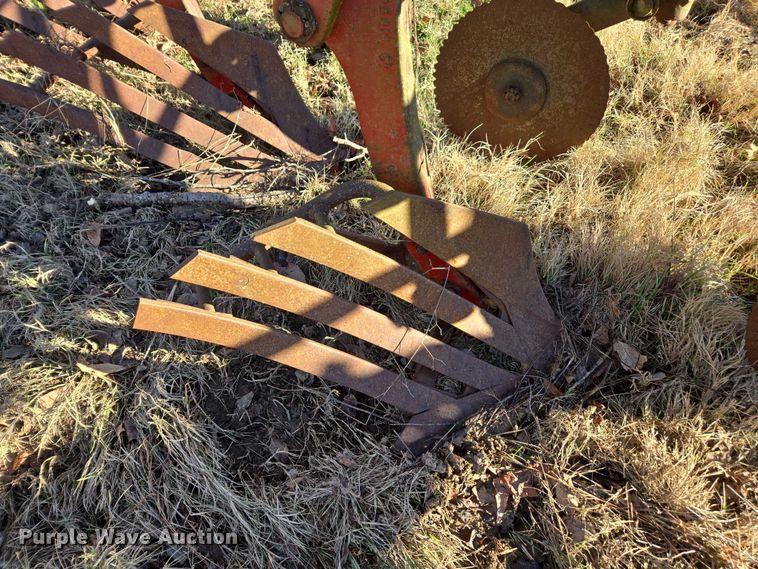 image for item DT4638 Case IH 720 six bottom plow