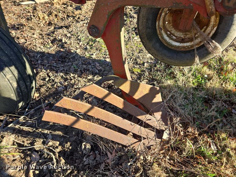 image for item DT4638 Case IH 720 six bottom plow