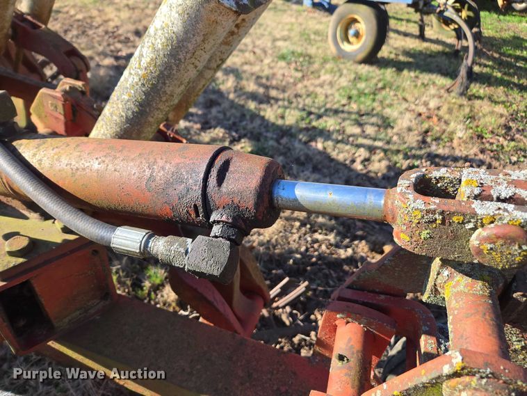 image for item DT4638 Case IH 720 six bottom plow