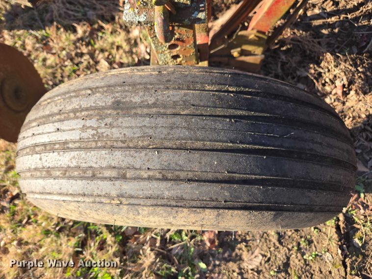 image for item DT4638 Case IH 720 six bottom plow