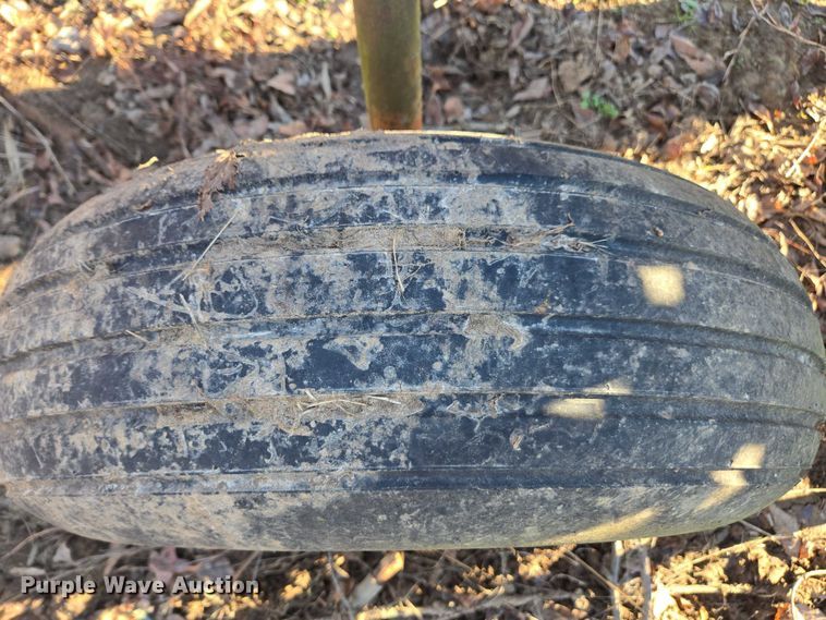 image for item DT4638 Case IH 720 six bottom plow