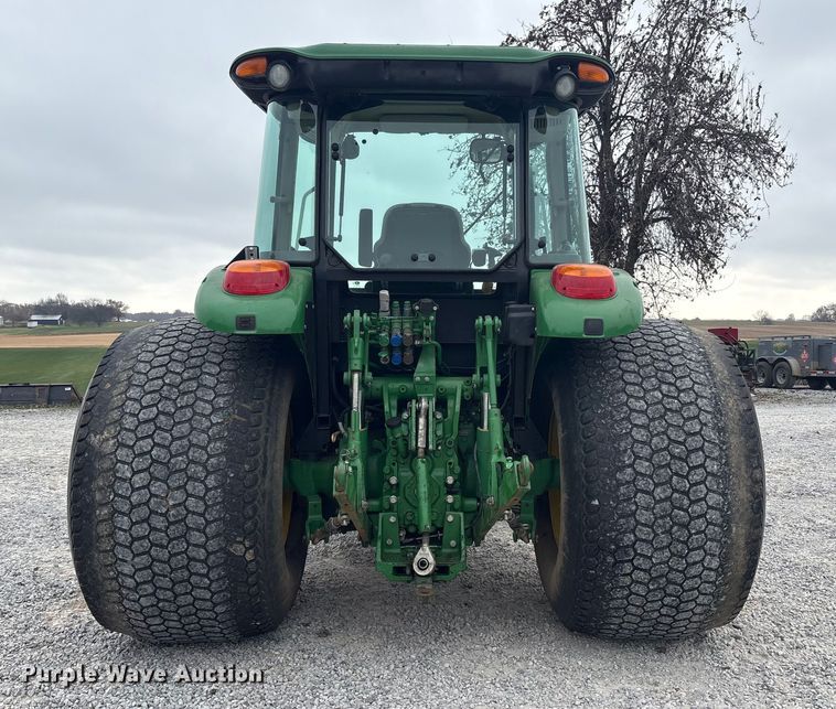 image for item DT4640 2017 John Deere 5090M tractor