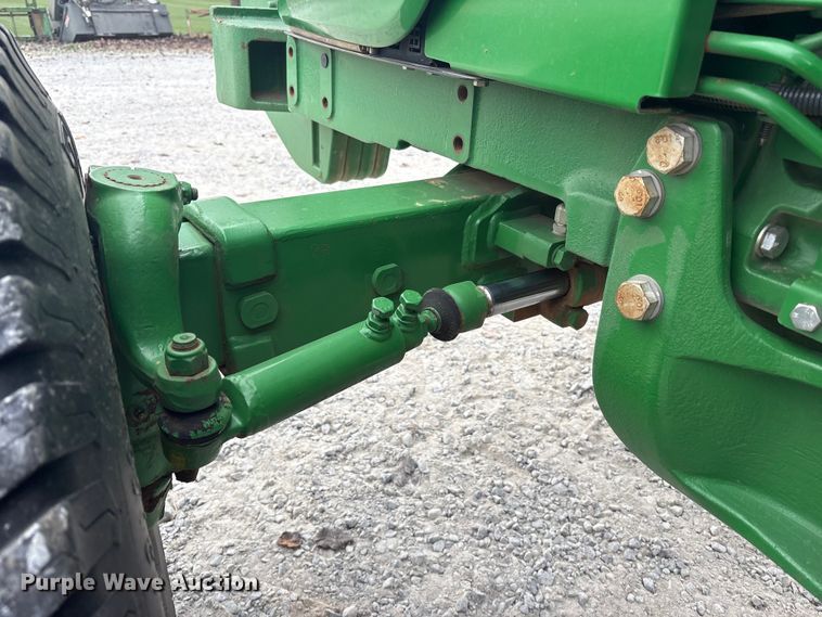 image for item DT4640 2017 John Deere 5090M tractor