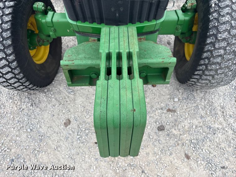 image for item DT4640 2017 John Deere 5090M tractor