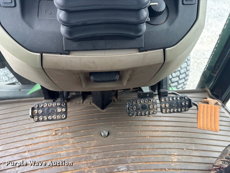 image for item DT4640 2017 John Deere 5090M tractor