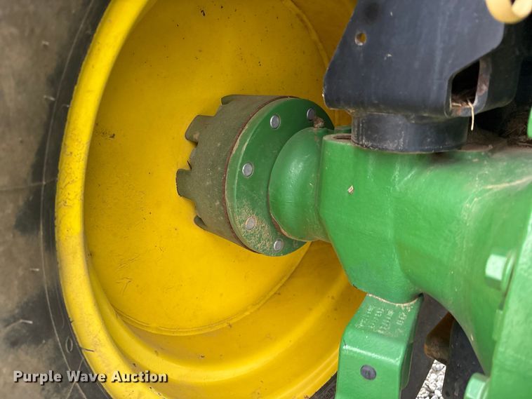 image for item DT4640 2017 John Deere 5090M tractor