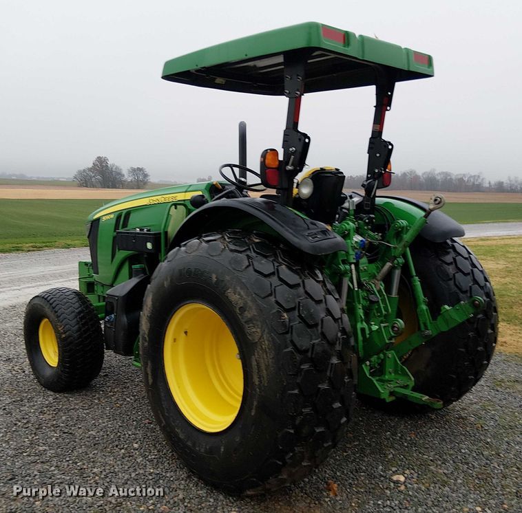 image for item DT4641 2017 John Deere 5090M tractor