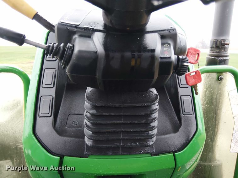 image for item DT4641 2017 John Deere 5090M tractor