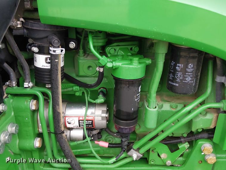 image for item DT4641 2017 John Deere 5090M tractor