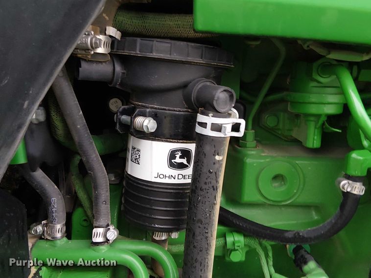 image for item DT4641 2017 John Deere 5090M tractor