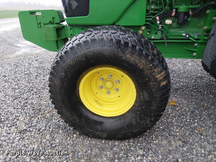 image for item DT4641 2017 John Deere 5090M tractor