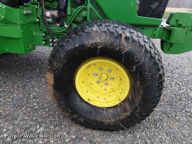 image for item DT4641 2017 John Deere 5090M tractor