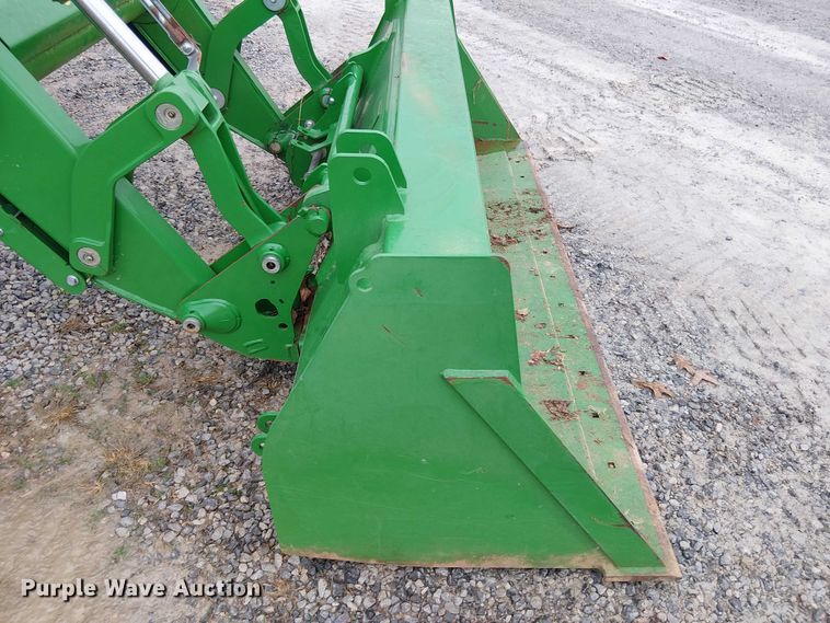 image for item DT4642 2016 John Deere 6145R MFWD tractor