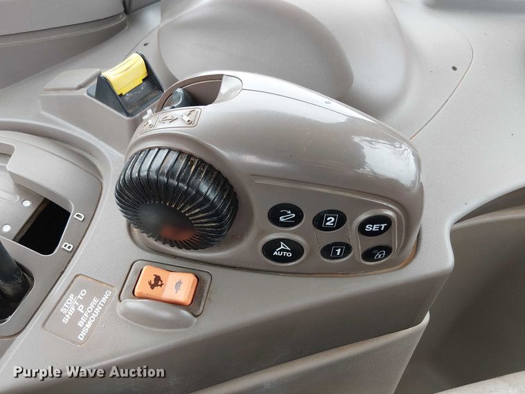 image for item DT4642 2016 John Deere 6145R MFWD tractor