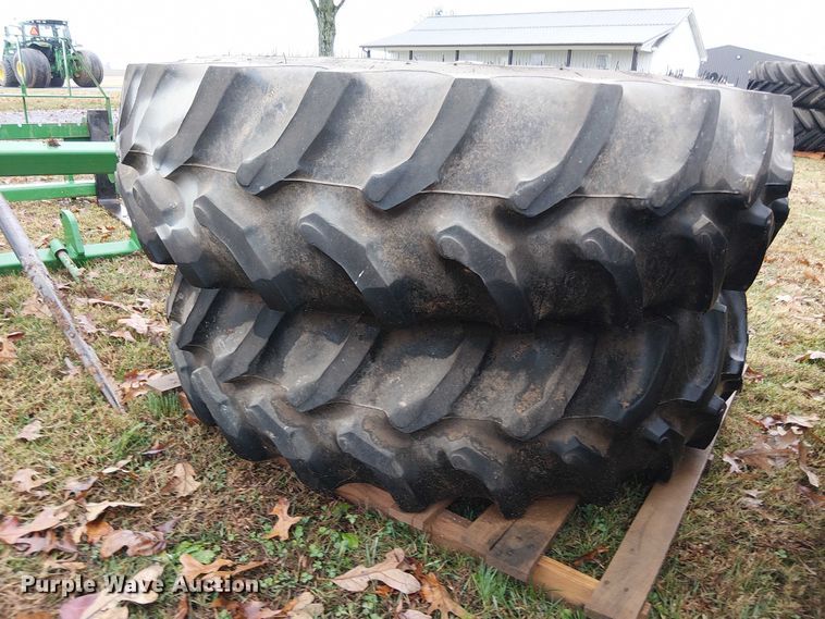 image for item DT4642 2016 John Deere 6145R MFWD tractor