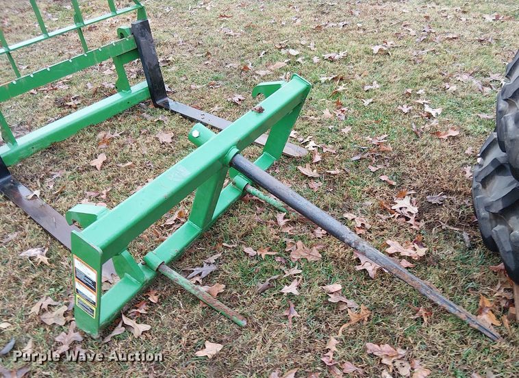 image for item DT4642 2016 John Deere 6145R MFWD tractor