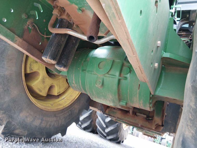 image for item DT4643 2013 John Deere 9460R 4WD tractor