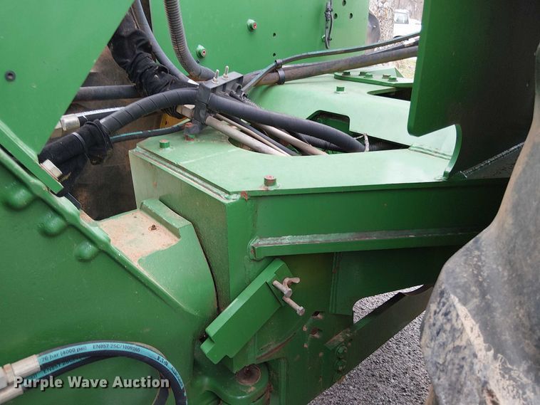 image for item DT4643 2013 John Deere 9460R 4WD tractor